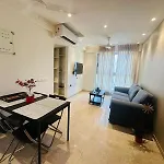 1Br Mumbai Theme Apart In Powai