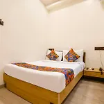 Hotel Fabhotel Malali Residency