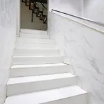 Fabhotel Hans Residency