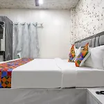 Fabhotel Hans Residency 3*