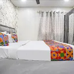 Hotel Fabhotel Hans Residency 3*