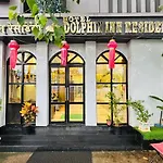 Hotel Dolphin Residency