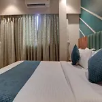Hotel Starville Andheri Midc 3*