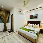 Hotel Adrino Residency