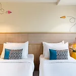 Hotel Indie International Airport 4*