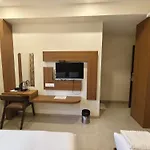 Hotel Grace V
