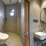 Starville Andheri Midc Hotel
