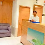Rr Inn-international Airport Hotel