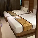 Hotel Rr Inn-international Airport 3*