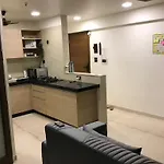 Bkc Nest 1Bhk Studio Apartment