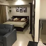 Bkc Nest 1Bhk Studio Apartment