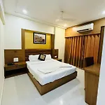 Crystal Luxury Inn- Bandra Hotel Mumbai
