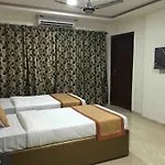 Sapphire Asta Guest house 2*