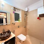 Apartment 1bhk Modern Cozy Flat At Prime Location Livin Cove *