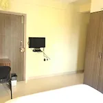 Treat Homes Service Apartment In Bkc Siddhant 401