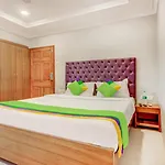 Hotel Cruz Royale