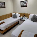 Empire Hotel