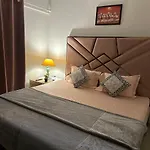 City View Apartments Goregaon E