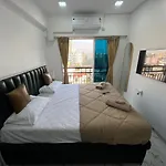 Chic 1bhk - Lilavati Hospital - Bandra Apartment