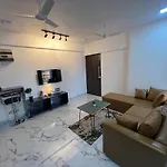 Chic 1bhk - Lilavati Hospital - Bandra
