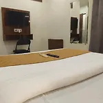 Hotel Gajju