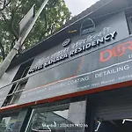 Hotel Sahara Residency