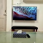 Enzo Studio Apartment At Pali Hill