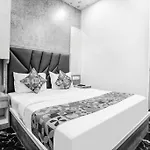 Glitz United-boomerang & Powai Iit 3*