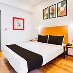 Hotel O Khar The Unicontinental