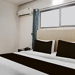 Super Townhouse Exhibition Centre Goregaon Mumbai