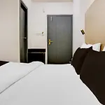 Hotel Super Townhouse Exhibition Centre Goregaon Mumbai