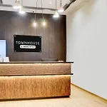 Super Townhouse Exhibition Centre Goregaon Hotel 3*