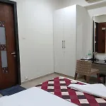 Stay Retreats At Welcome Apartment - Corporate Rooms In Vakola