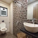 Al Saudia Hotel Mumbai