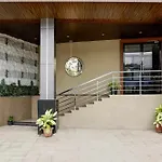 Townhouse Ghodbunder Road Company Serviced Hotel Sasupada