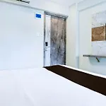 Hotel Townhouse Oak Vashi Midc 3*