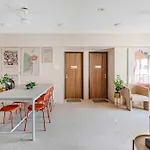 Ke Premium Shared Apartments Bandra W