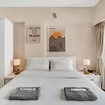 Homestay Ke Premium Shared Bandra W *