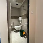 Hotel Rishi Palace Ashlfa Metro 3*