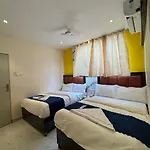 Rishi Palace Ashlfa Metro Hotel Mumbai