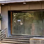 Collection O Airport Metro Andheri East