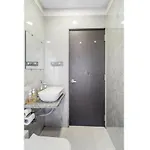 Gj Premium Shared Bandra W