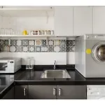 Gj Premium Shared Bandra W Homestay