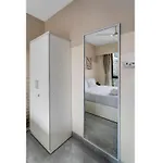 Homestay Gj Premium Shared Bandra W
