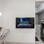 Lyon Cozy Studio With Secure Cctv Access