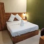 Glitz Hotels-Accore Inn-Saki Naka Metro Station