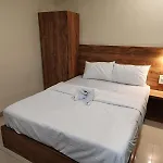 Glitz Hotels-Accore Inn-Saki Naka Metro Station