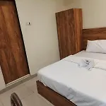 Glitz Hotels-Accore Inn-Saki Naka Metro Station