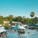 Andy's Boutique Resort *