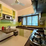 The Vintage Apartment